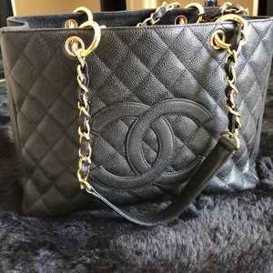 Chanel Quilted Caviar Grand Shopping Tote